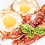 Recette protéinée pour le petit-déjeuner : bacon et oeuf pour la musculation
