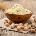 Les bienfaits de la farine de pois chiche pour la musculation : recettes et astuces