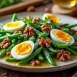 Salade de haricots verts, œufs durs et noix