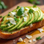Bruschetta à l’avocat et parmesan