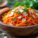 Salade de carottes râpées et amandes effilées